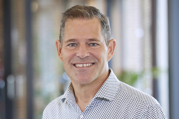 Douglas Isbister - Credin 